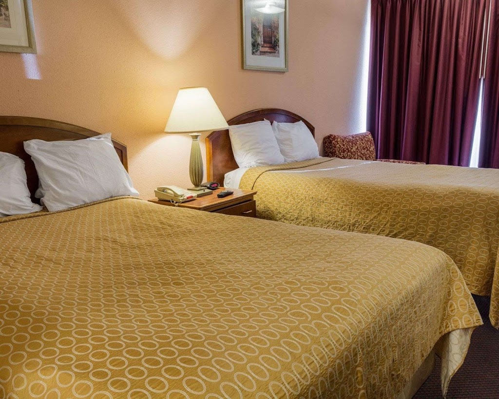 Econo Lodge Colonial Heights I-95 | 2310 Indian Hills Rd, Colonial Heights, VA 23834, USA | Phone: (804) 520-1010