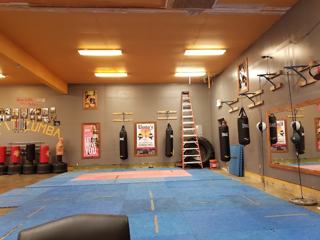 Fit Center / Britos Boxing / Brendas Fit | 1314 72nd St E suite L, Tacoma, WA 98404, USA | Phone: (253) 230-4645