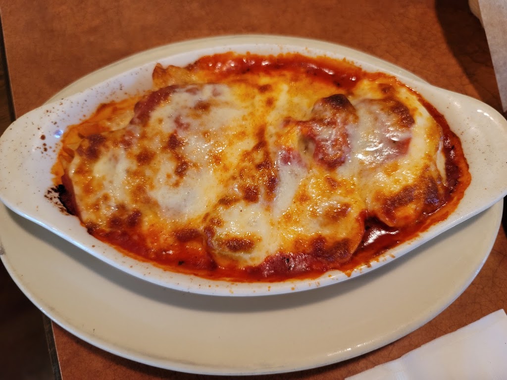 Jakeenos Pizza & Pasta | 3555 Chicago Ave, Minneapolis, MN 55407, USA | Phone: (612) 825-6827