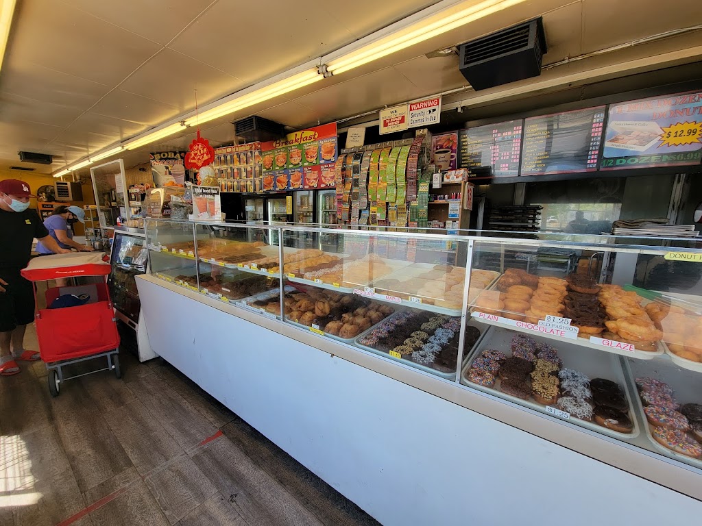 Sams Donuts & Coffee | 12431 San Fernando Rd, Sylmar, CA 91342, USA | Phone: (818) 364-2894