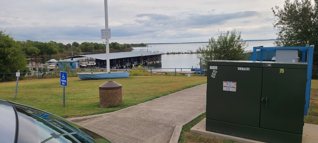 Lone Star Marina | 2200 FM 1192, Pilot Point, TX 76258, USA | Phone: (940) 686-0261