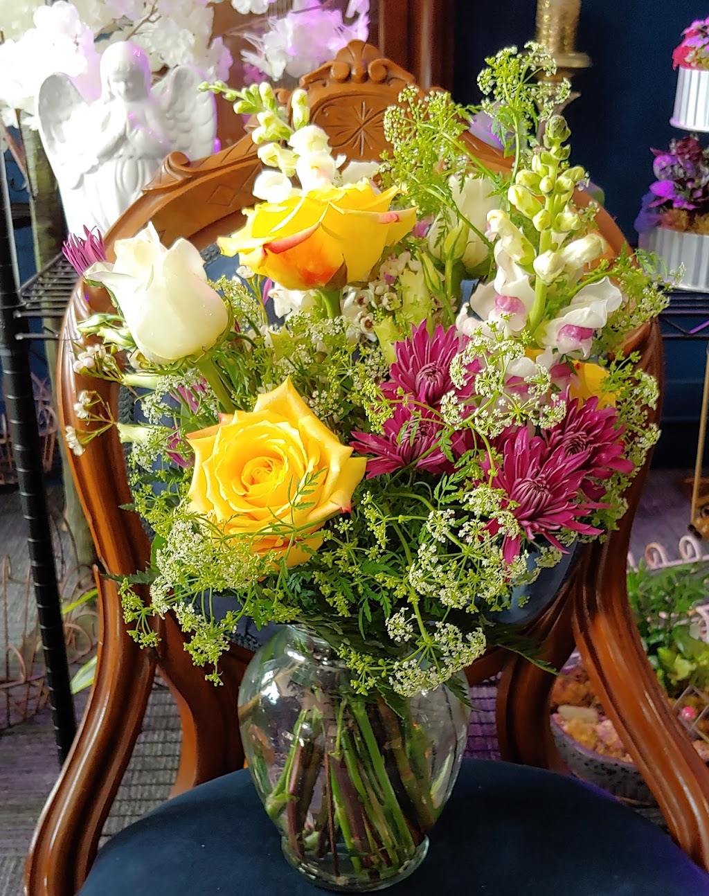 Rowans Flower Shop | 207 W Main St, Mulvane, KS 67110, USA | Phone: (316) 777-1091