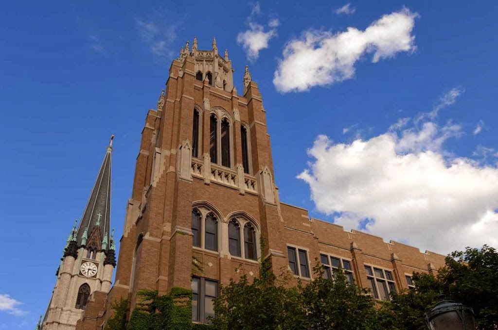 Marquette University | 1250 W Wisconsin Ave, Milwaukee, WI 53233, USA | Phone: (800) 222-6544