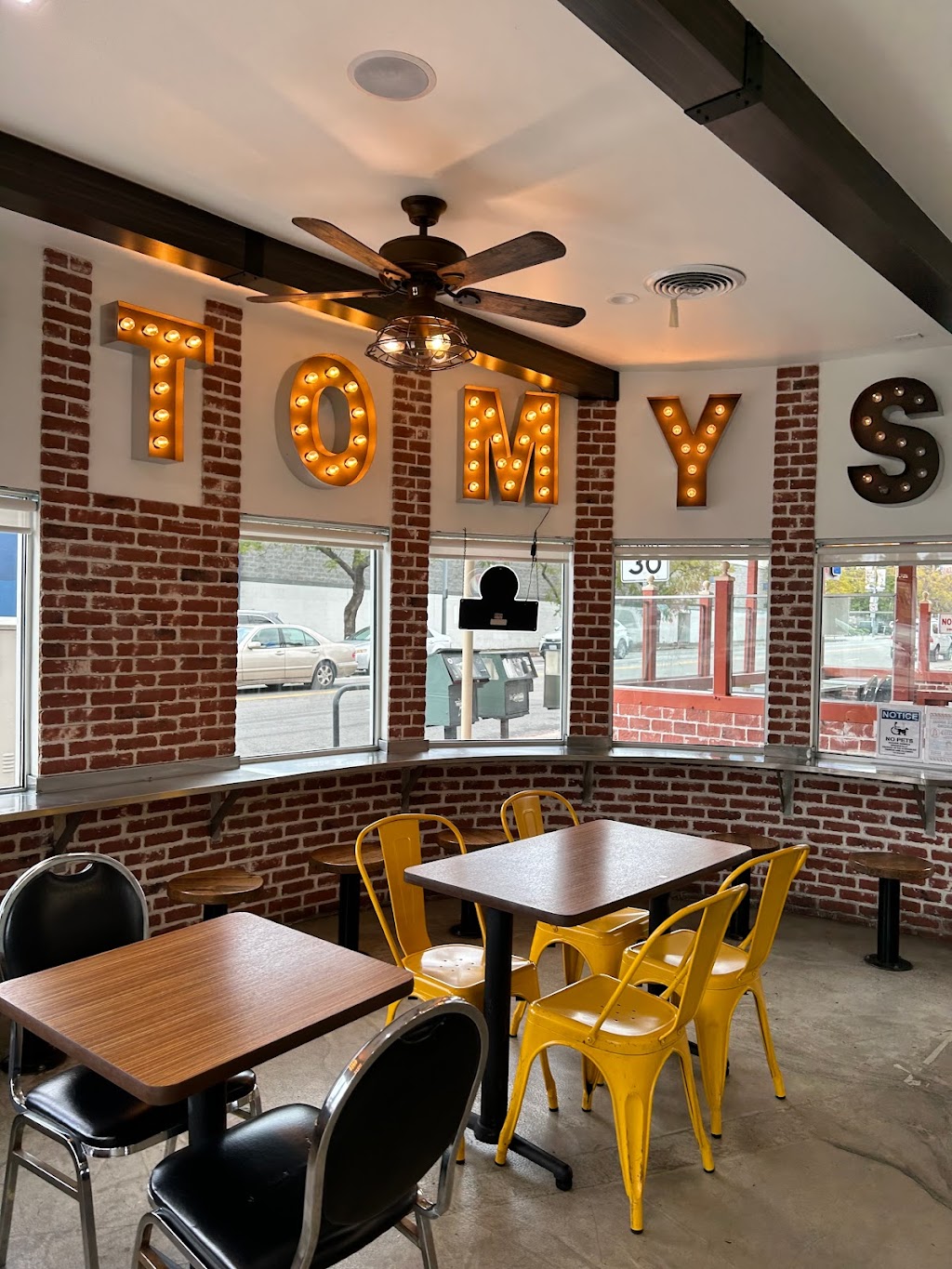 Big Tomys | 11289 W Pico Blvd, Los Angeles, CA 90064, USA | Phone: (310) 479-0601