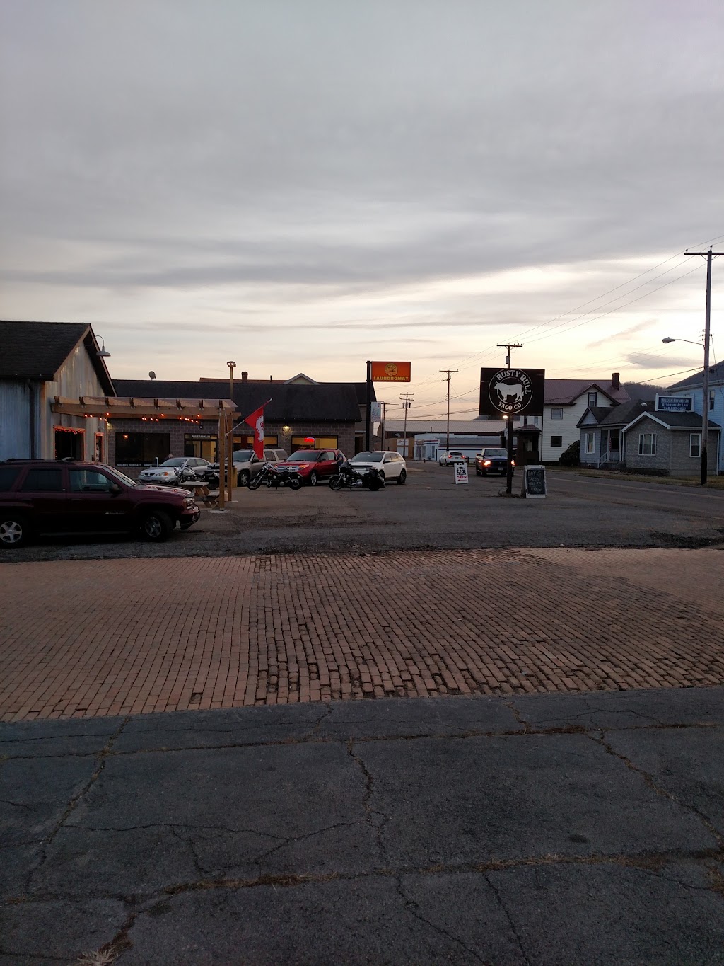 Rusty Bull Taco Co. 803 Franklin St, Toronto, OH 43964, USA BusinessYab