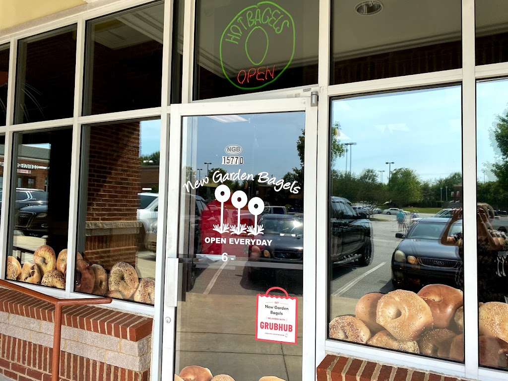 New Garden Bagels | 1577 New Garden Rd, Greensboro, NC 27410, USA | Phone: (336) 763-0380