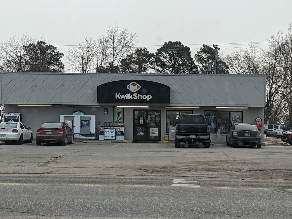 Kwik Shop | 12 S Nickerson St, Nickerson, KS 67561, USA | Phone: (620) 422-5274