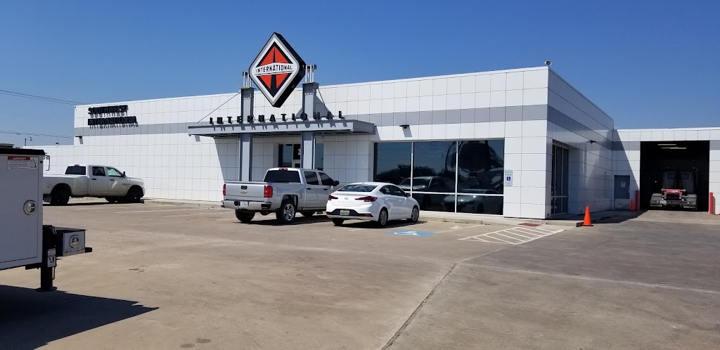 Southwest International Trucks McKinney | 2105 N US 75-Central Expy 1000, McKinney, TX 75070, USA | Phone: (972) 629-3600