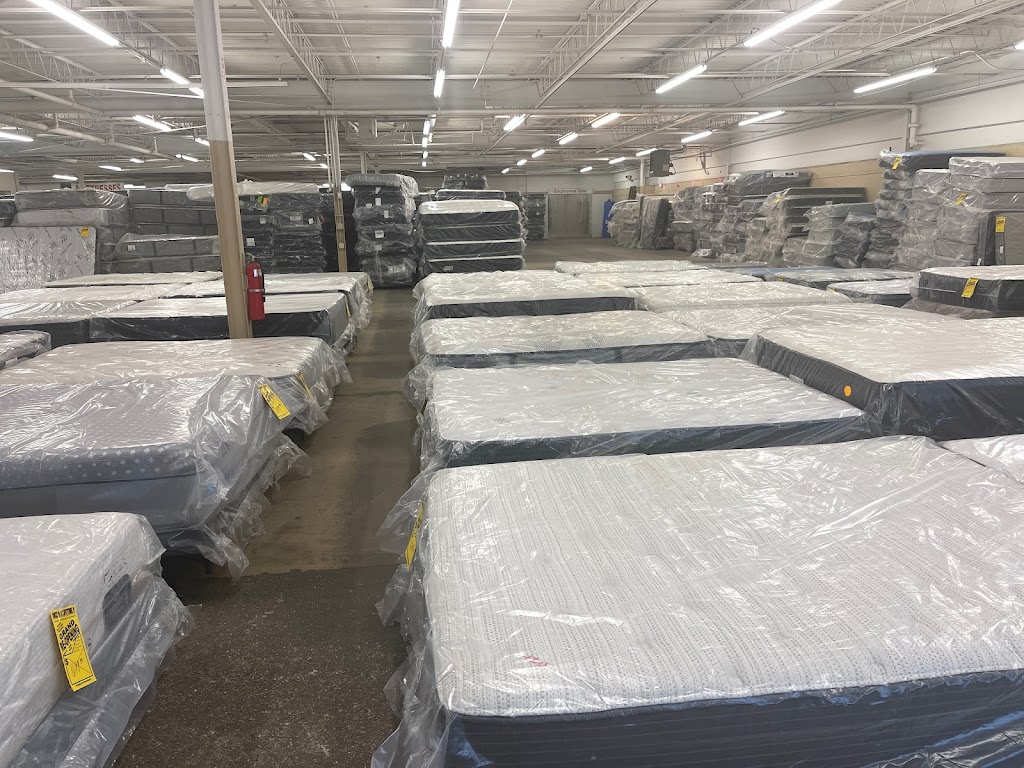 Dovers Mattress Closeout Center | 4505 Hwy 78 E #200, Jasper, AL 35501, USA | Phone: (205) 512-1277