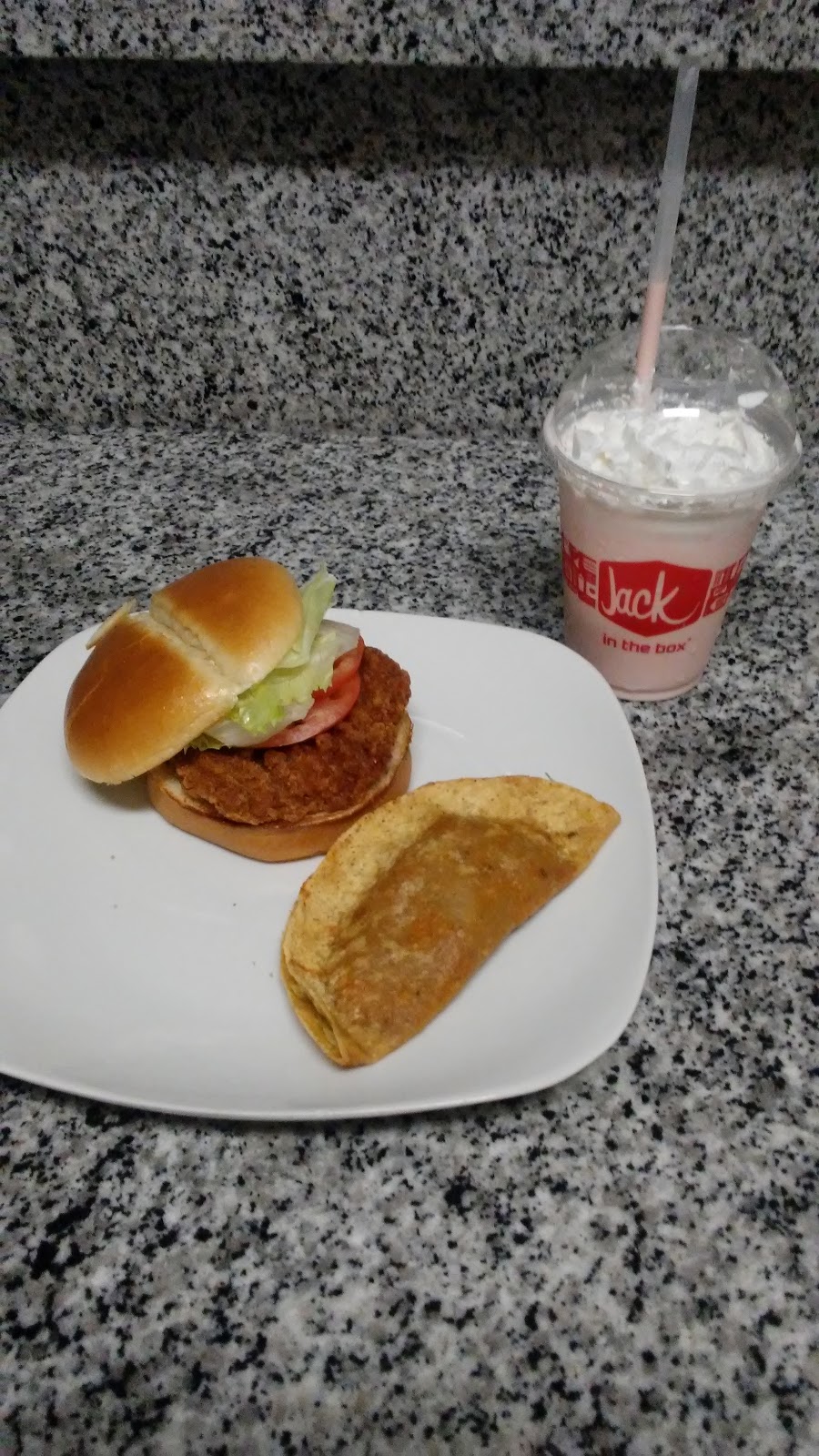 Jack in the Box | 3206 Belt Line Rd, Farmers Branch, TX 75234, USA | Phone: (972) 243-7588