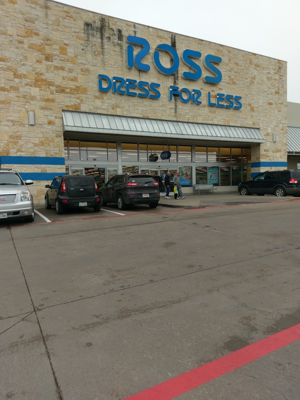 Ross Dress for Less | 138 I-20, Weatherford, TX 76087, USA | Phone: (817) 599-5399