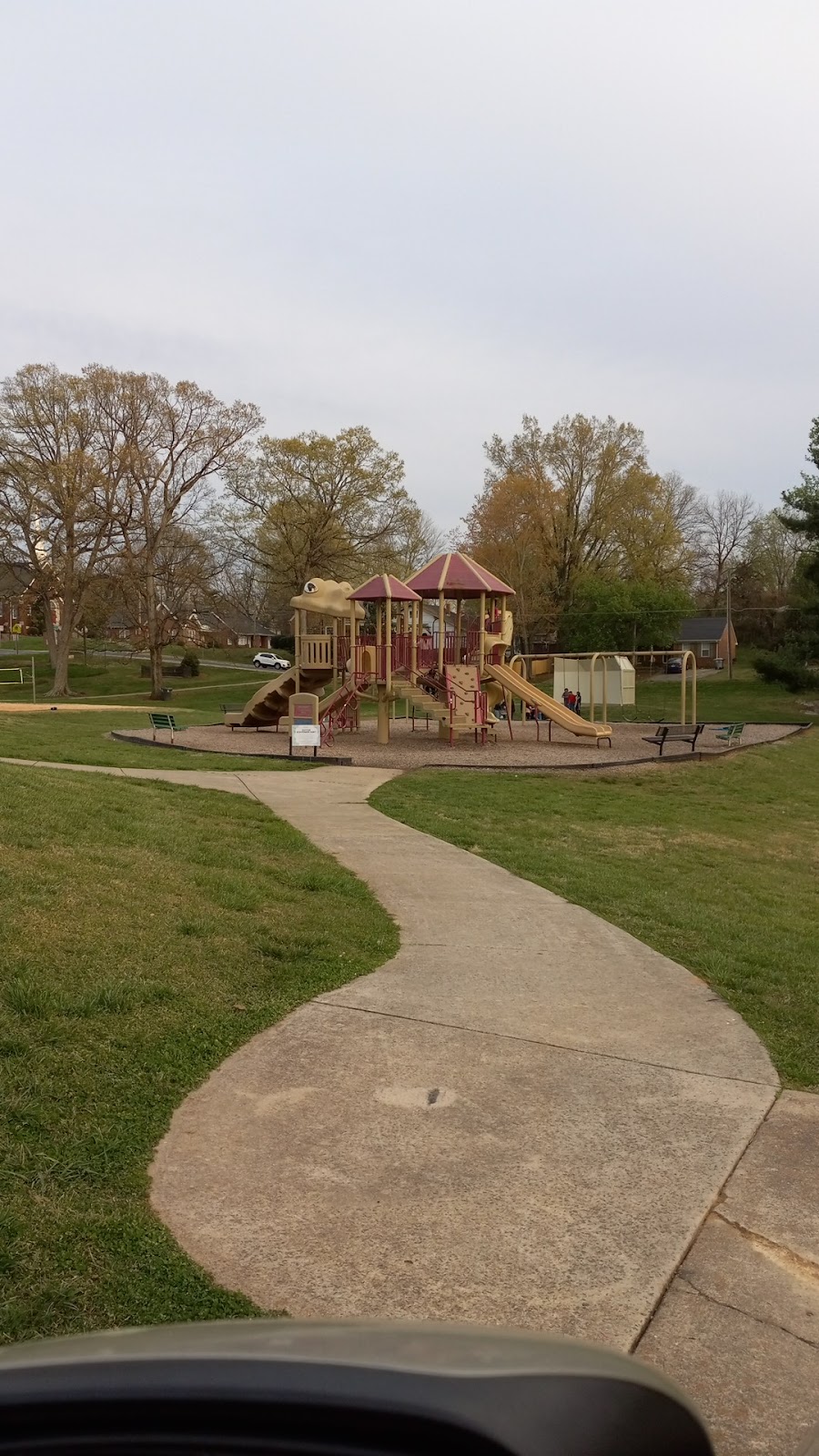 Frazier Park | 517 W Wainman Ave, Asheboro, NC 27203, USA | Phone: (336) 626-1240