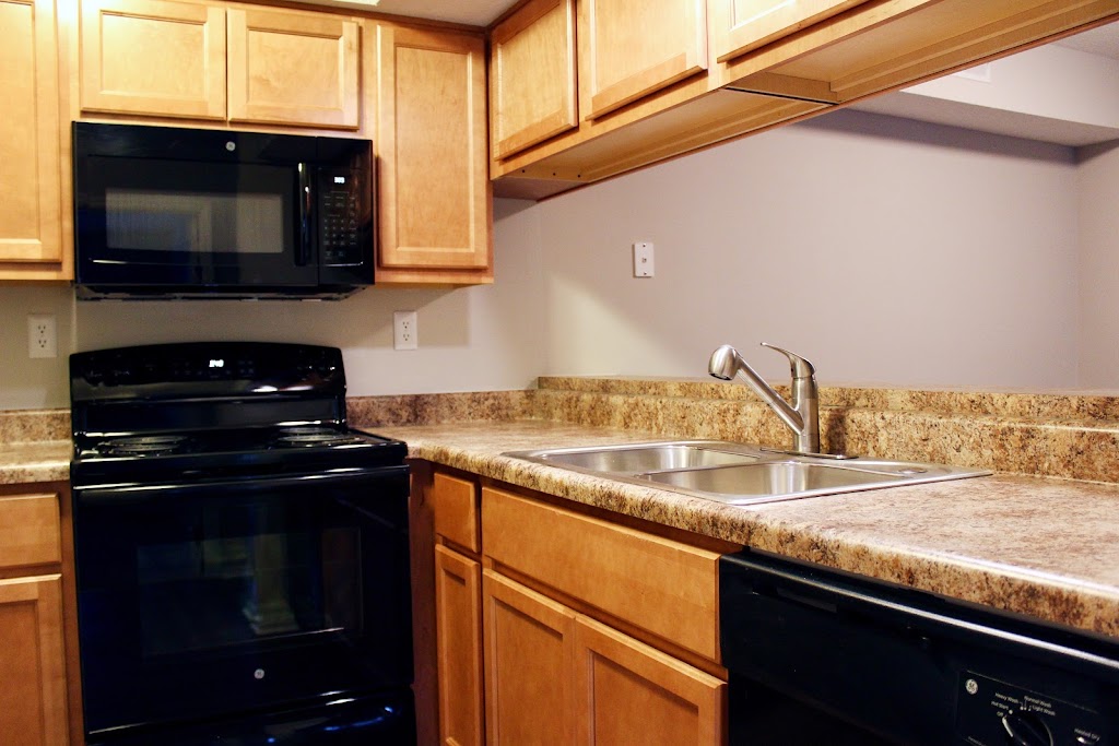 Deercross Apartments | 9225 Deercross Pkwy, Blue Ash, OH 45236, USA | Phone: (513) 791-2800