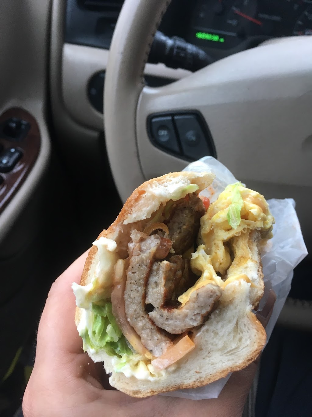 In & Out Deli | 498 Nassau Rd, Roosevelt, NY 11575, USA | Phone: (516) 379-2600