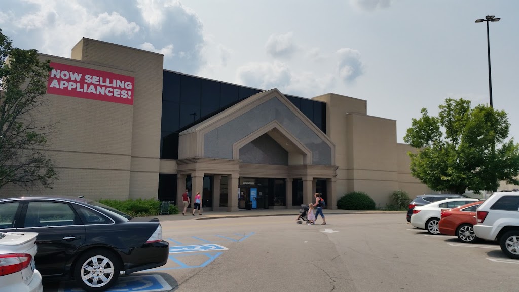 JCPenney | 4 Mid Rivers Mall, St Peters, MO 63376, USA | Phone: (636) 970-2115