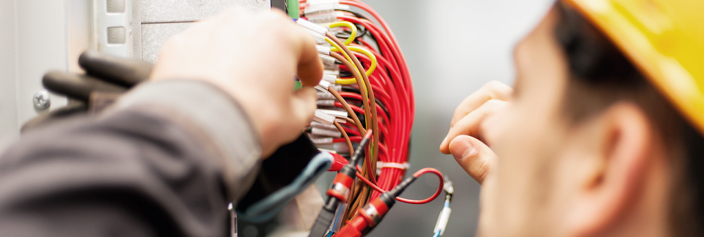 Electrical Repair & Upgrades | 10990 Highland Meadow Village Dr #1506, Houston, TX 77089, USA | Phone: (281) 374-2277