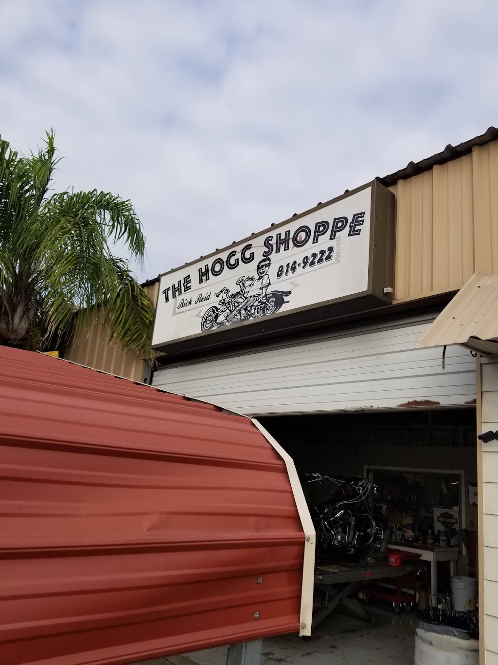 Hogg Shoppe | 1126 S Padre Island Dr, Corpus Christi, TX 78416, USA | Phone: (361) 814-9222