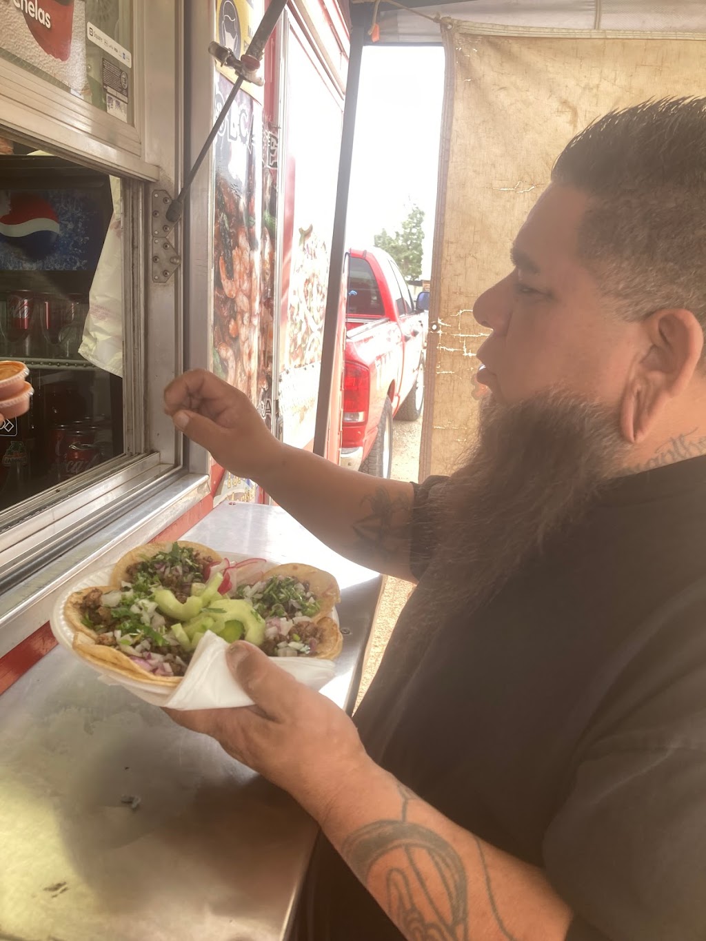 Tacotio food truck | N Perris Blvd, Perris, CA 92570, USA | Phone: (435) 313-4659