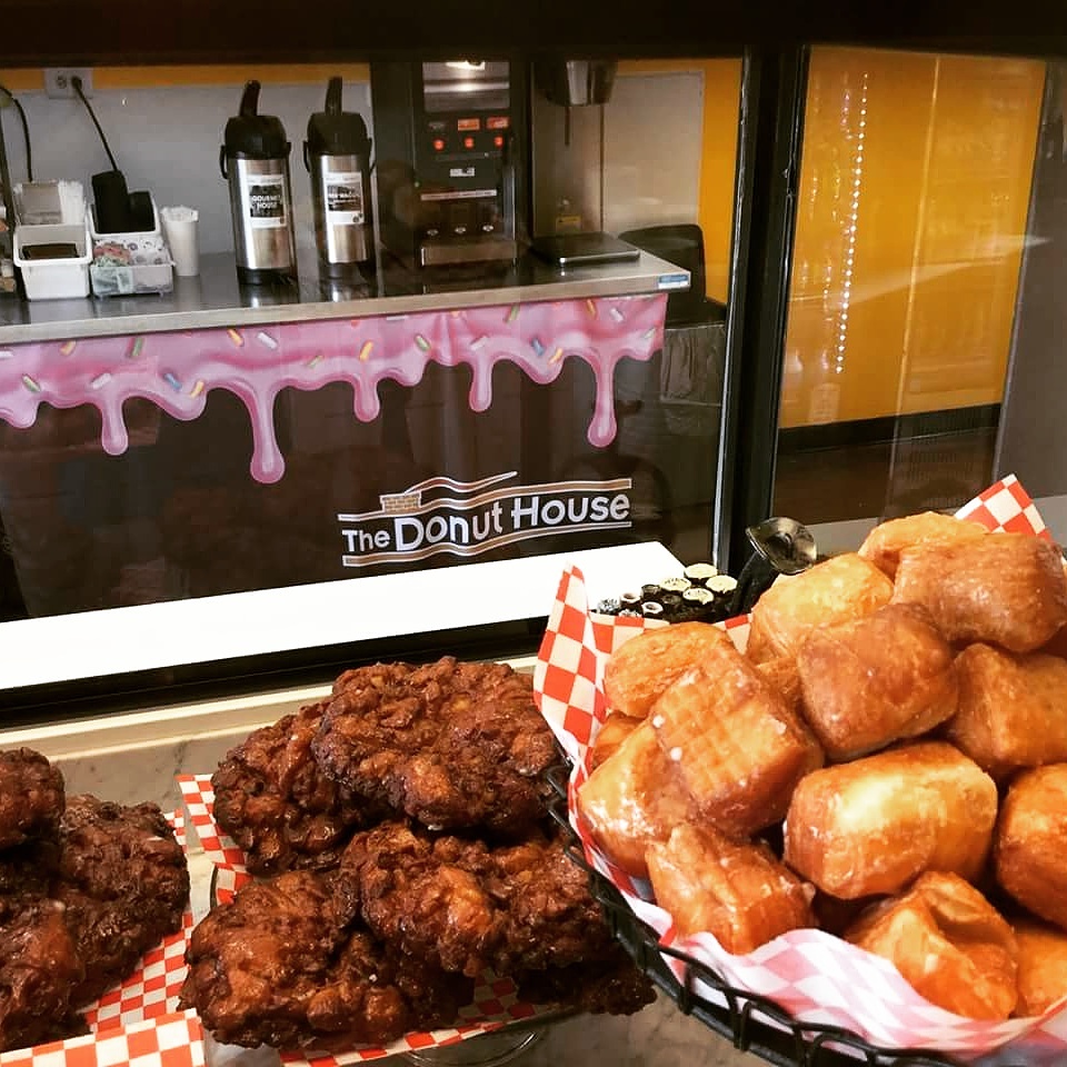 The Donut House | 9807 S Parker Rd, Parker, CO 80134, USA | Phone: (303) 954-9198