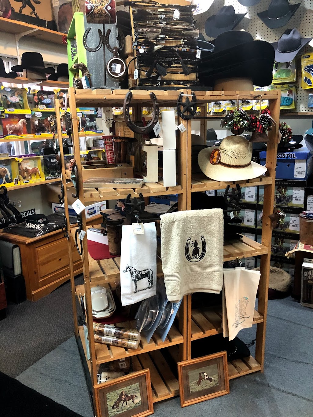 Mikes Western Suppliers & CL Western Apparel | 22929 SE 436th St, Enumclaw, WA 98022, USA | Phone: (360) 825-3991