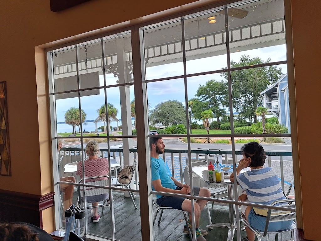 Riverside Cafe | 106 St Marys St W STE C, St Marys, GA 31558, USA | Phone: (912) 882-3466