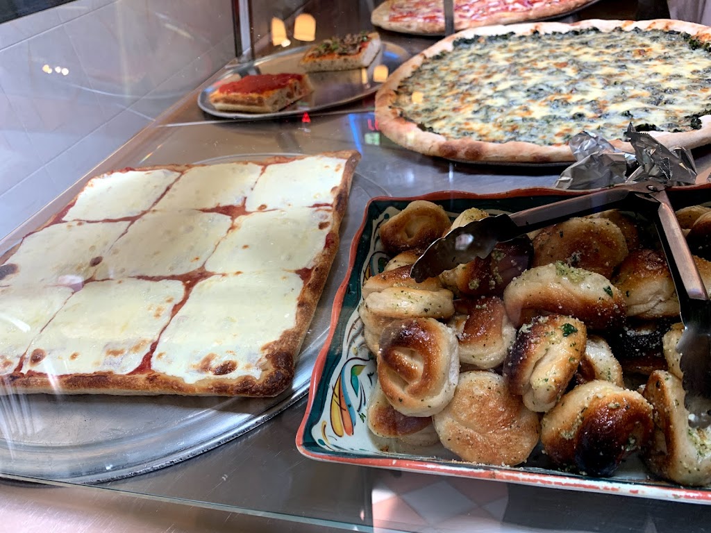 Napoli Pizza & Restaurant | 116 Northern Blvd, Great Neck, NY 11021, USA | Phone: (516) 487-8435