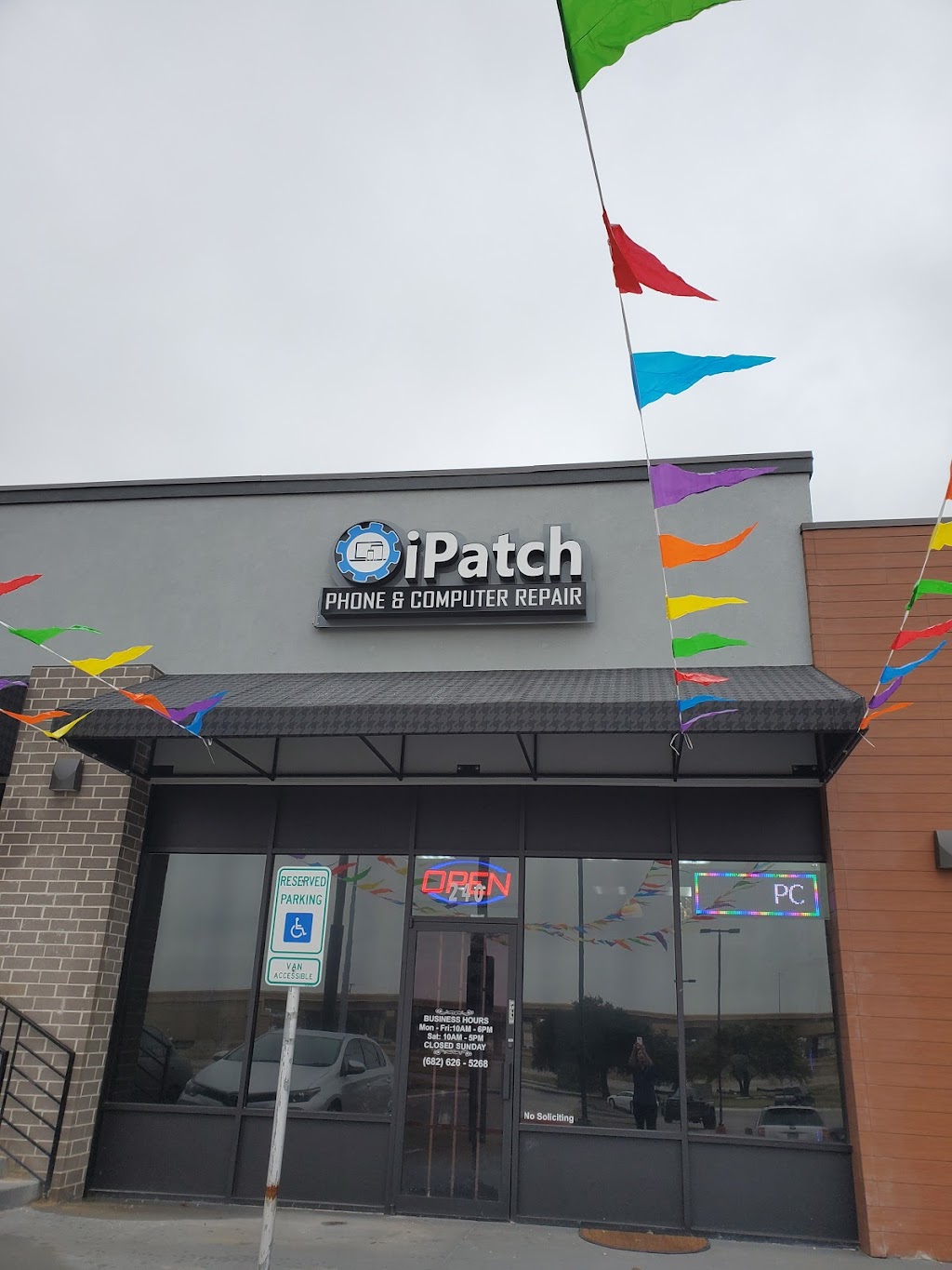 iPatch Phone & Computer Repair | 8743 W Bedford Euless Rd Ste. 240, Hurst, TX 76053, USA | Phone: (682) 626-5268