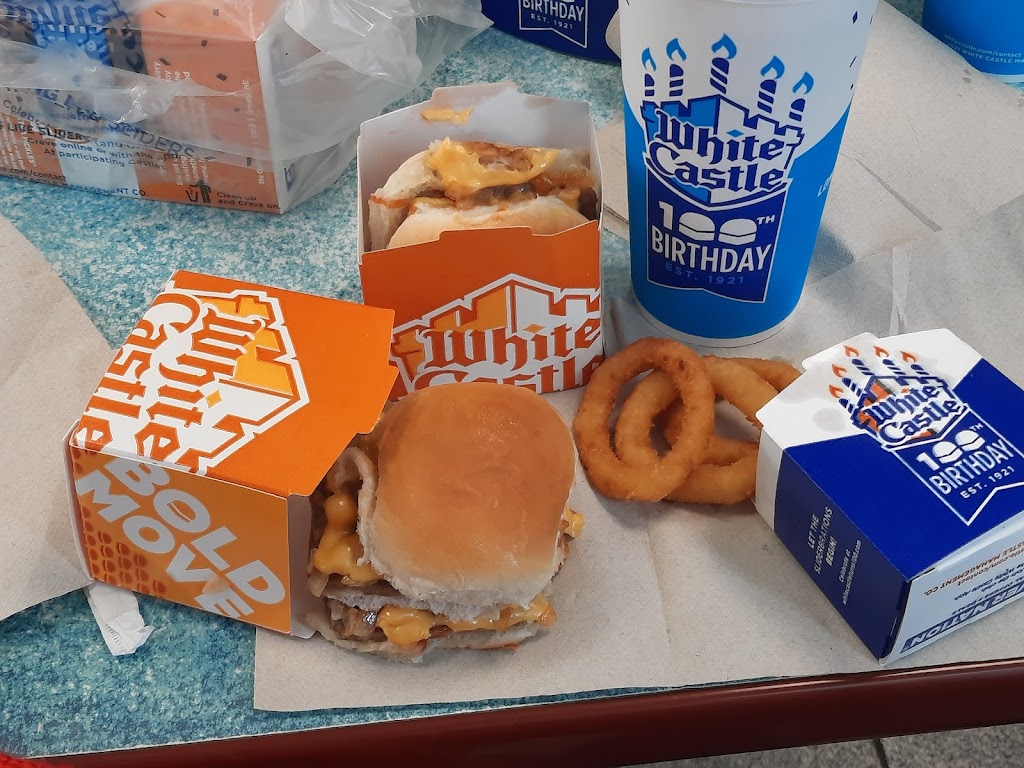 White Castle | 37 NJ-17, Hasbrouck Heights, NJ 07604, USA | Phone: (201) 288-6835