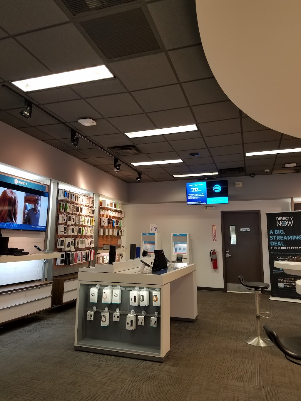 AT&T Store | 3067 Steinway St, Queens, NY 11103 | Phone: (718) 204-1941