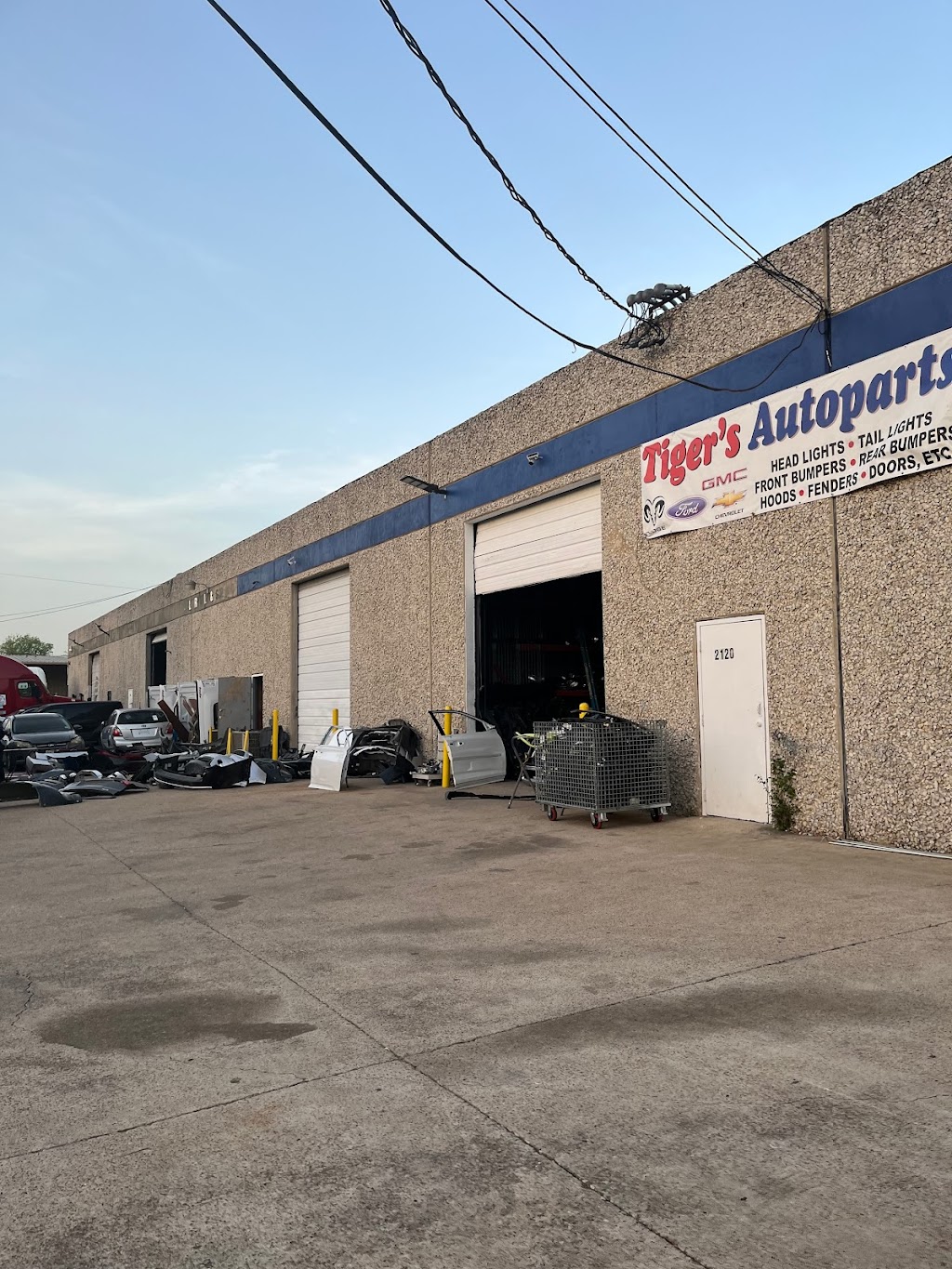 Tigers Autoparts | 2120 Quincy St, Dallas, TX 75212, USA | Phone: (214) 541-8890