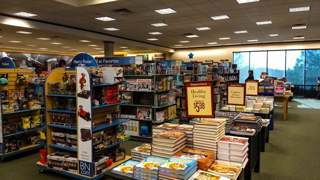 Barnes & Noble | Summit Shopping Center, 201 Summit Blvd #100, Birmingham, AL 35243, USA | Phone: (205) 298-0665