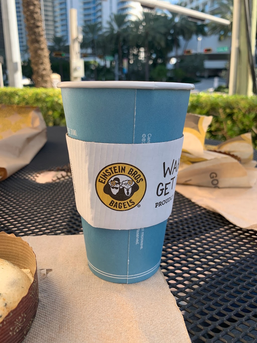 Einstein Bros. Bagels | 16840 Collins Ave, Sunny Isles Beach, FL 33160, USA | Phone: (305) 957-8938