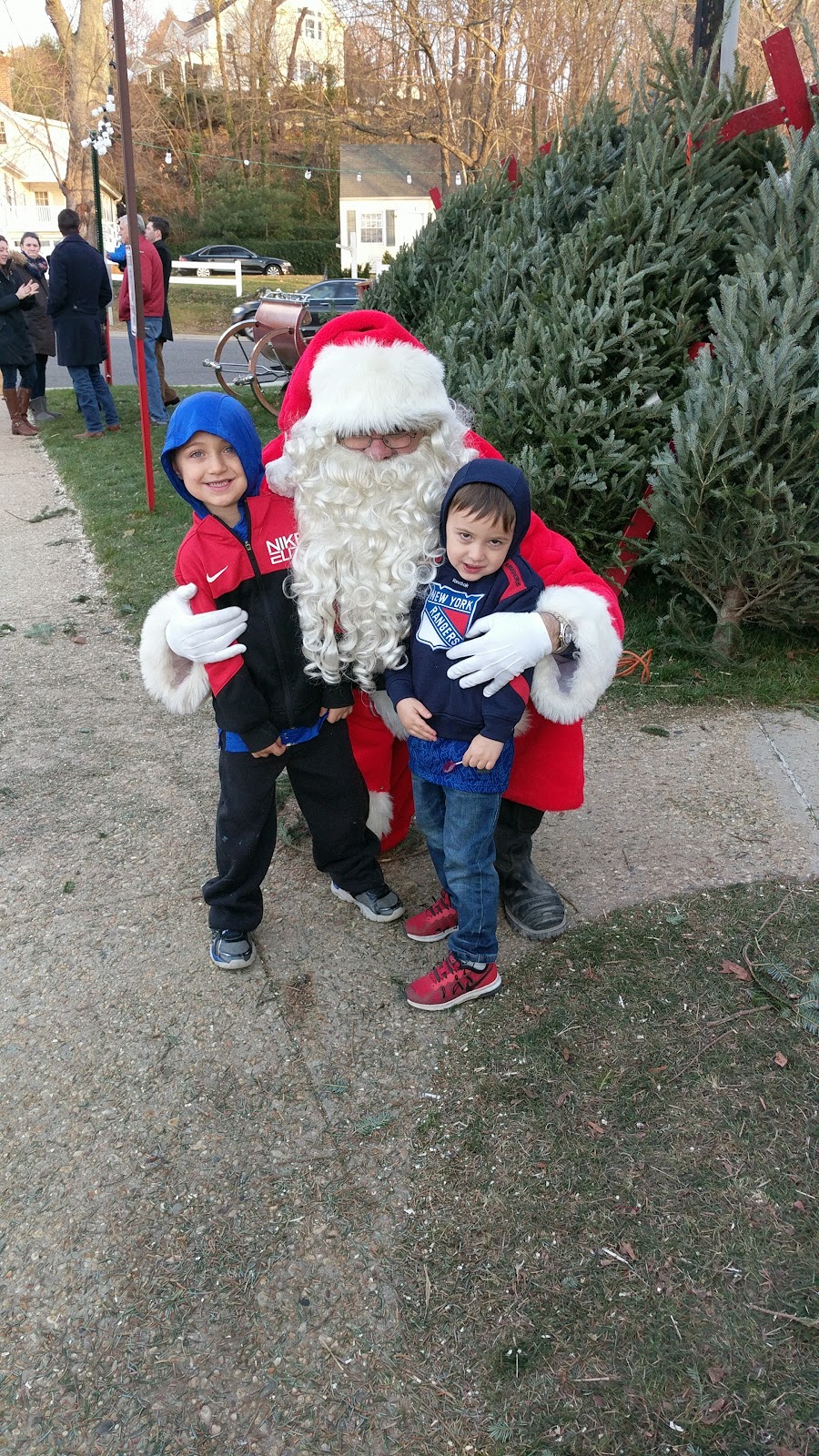 Halesite Fire Department | 1 New York Ave, Halesite, NY 11743, USA | Phone: (631) 427-1910