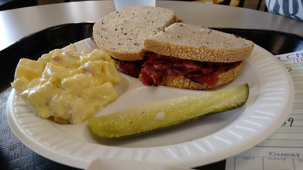 Kohns Kosher Meat and Deli Restaurant | 10405 Old Olive Street Rd, St. Louis, MO 63141, USA | Phone: (314) 569-0727