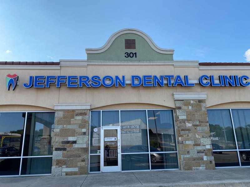 Jefferson Dental & Orthodontics | 301 NW 28th St, Fort Worth, TX 76164, USA | Phone: (682) 747-5000