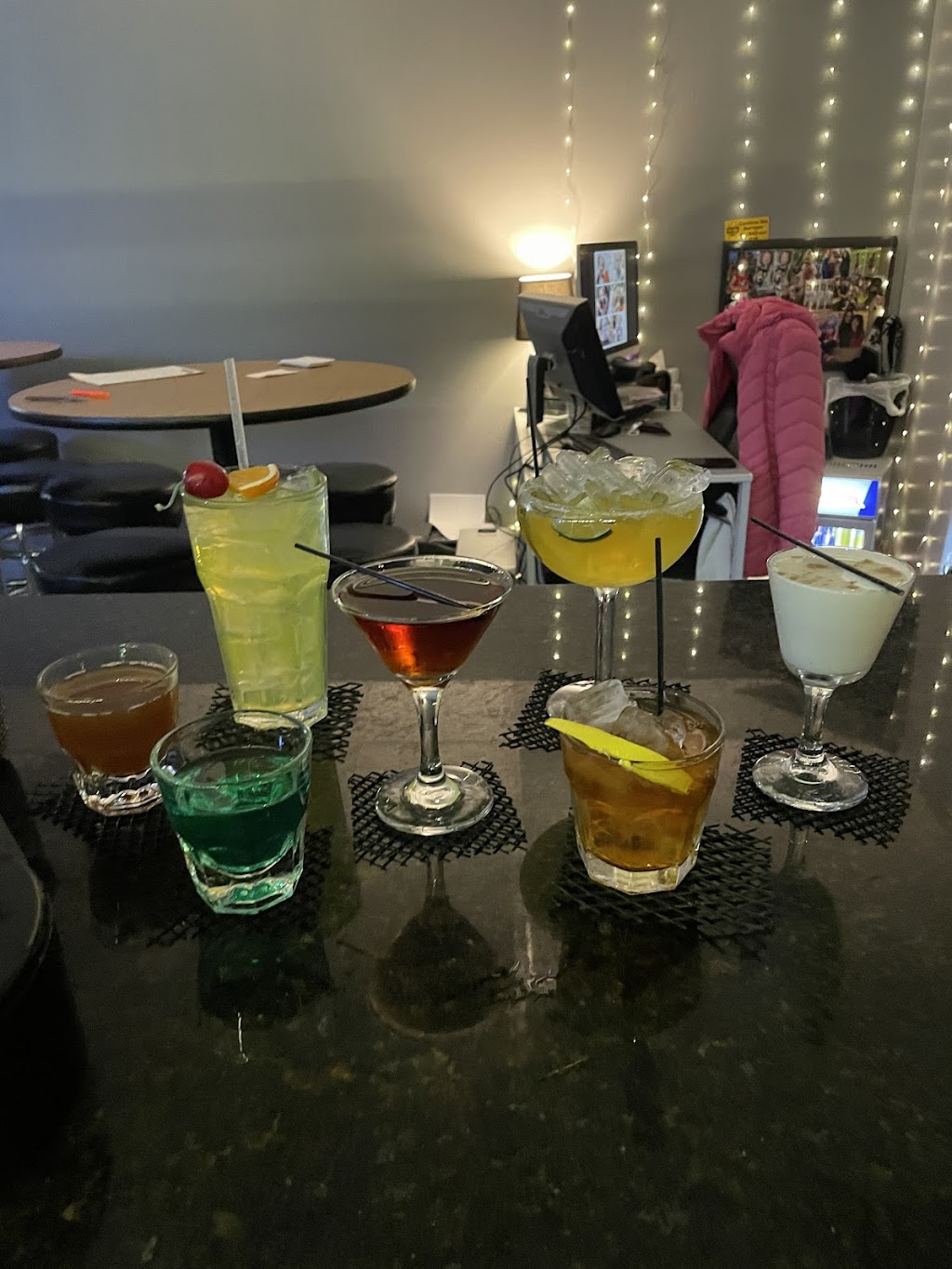 Professional Bartending School | 1451 Elm Hill Pike Suite 100, Nashville, TN 37210, USA | Phone: (615) 885-5800