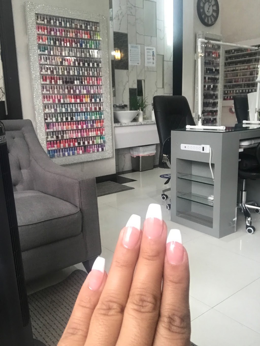 Luxe Nails & Spa | 1501 W MacArthur Blvd, Santa Ana, CA 92704, USA | Phone: (714) 830-0100