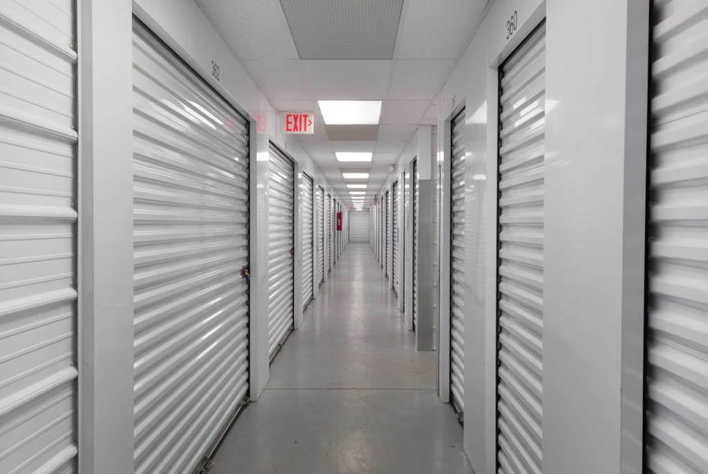 Public Storage | 1350 W Hundred Rd, Chester, VA 23836, USA | Phone: (804) 204-6258