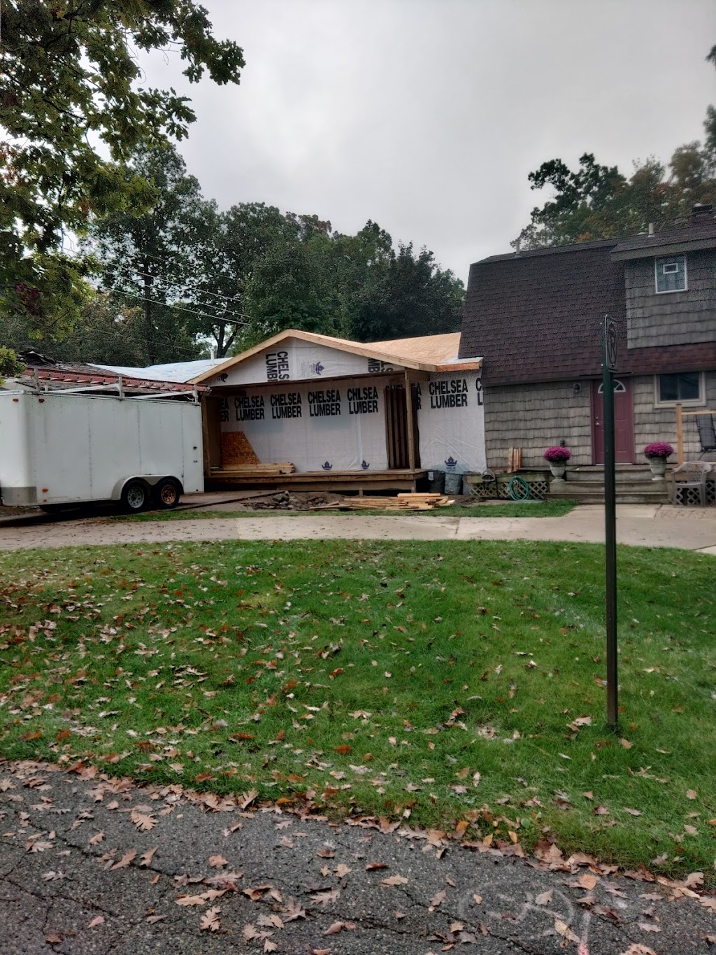 Ross Homes Inc | 4568 Elizabeth Lake Rd, Waterford Township, MI 48328, USA | Phone: (248) 682-8831