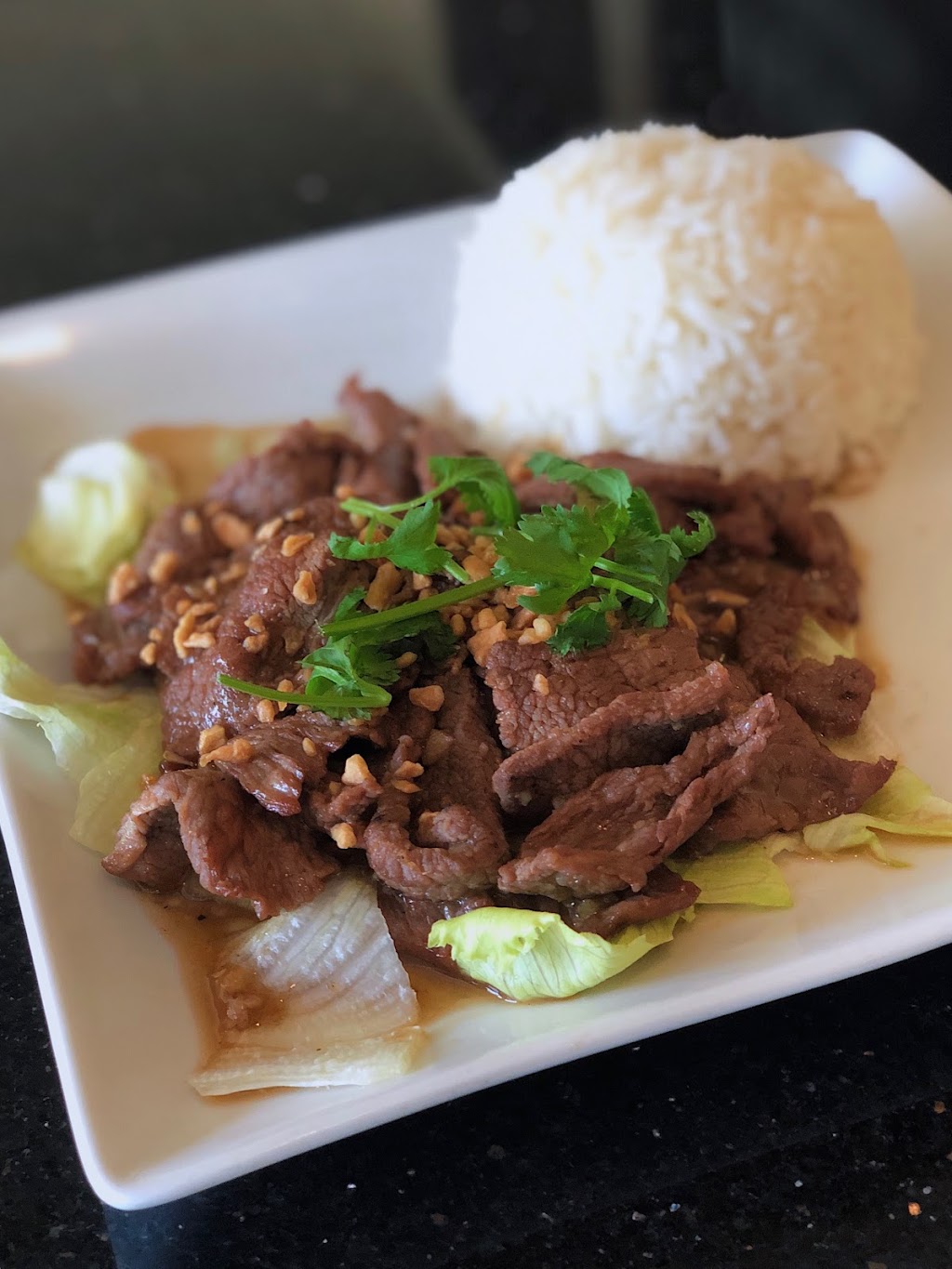 Wanya Thai Restaurant | 16507 Soledad Canyon Rd, Canyon Country, CA 91387, USA | Phone: (661) 251-8544