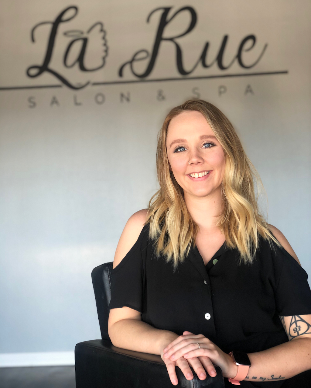 LaRue Salon & Spa | 1207 NE Big Bend Trail, Glen Rose, TX 76043, USA | Phone: (254) 269-0071