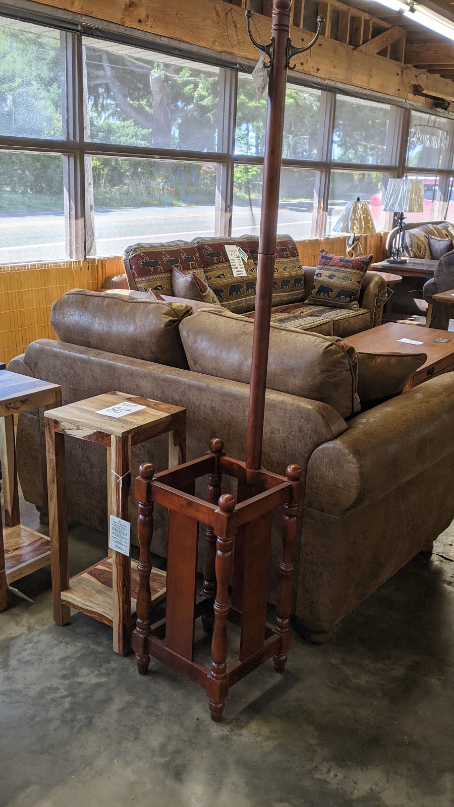 Clemmers Furniture | 10070 SE Orient Dr, Boring, OR 97009, USA | Phone: (503) 663-4950