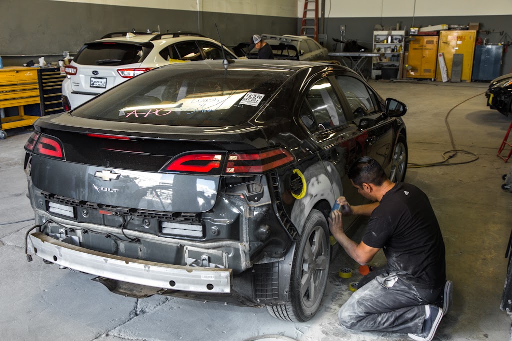 Pinedas Auto Body | 1301 N Hancock St b, Anaheim, CA 92807, USA | Phone: (714) 813-4306