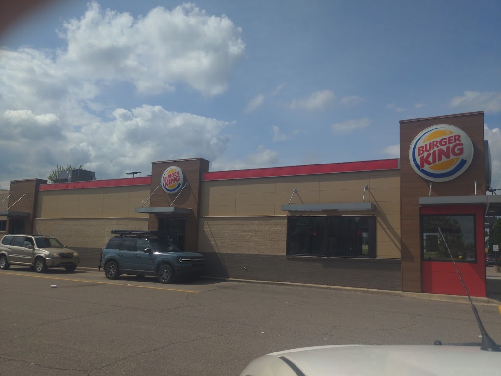 Burger King | 2200 S Opdyke Rd, Pontiac, MI 48341 | Phone: (248) 334-0532