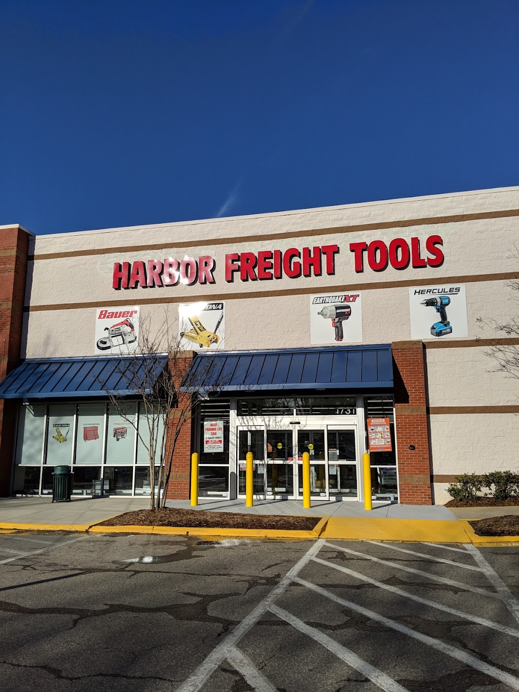 Harbor Freight Tools | 1731 Walnut St, Cary, NC 27511, USA | Phone: (919) 297-8990