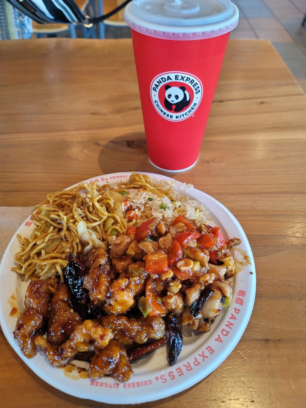 Panda Express | 401 W Whitestone Blvd, Cedar Park, TX 78613, USA | Phone: (512) 258-9910