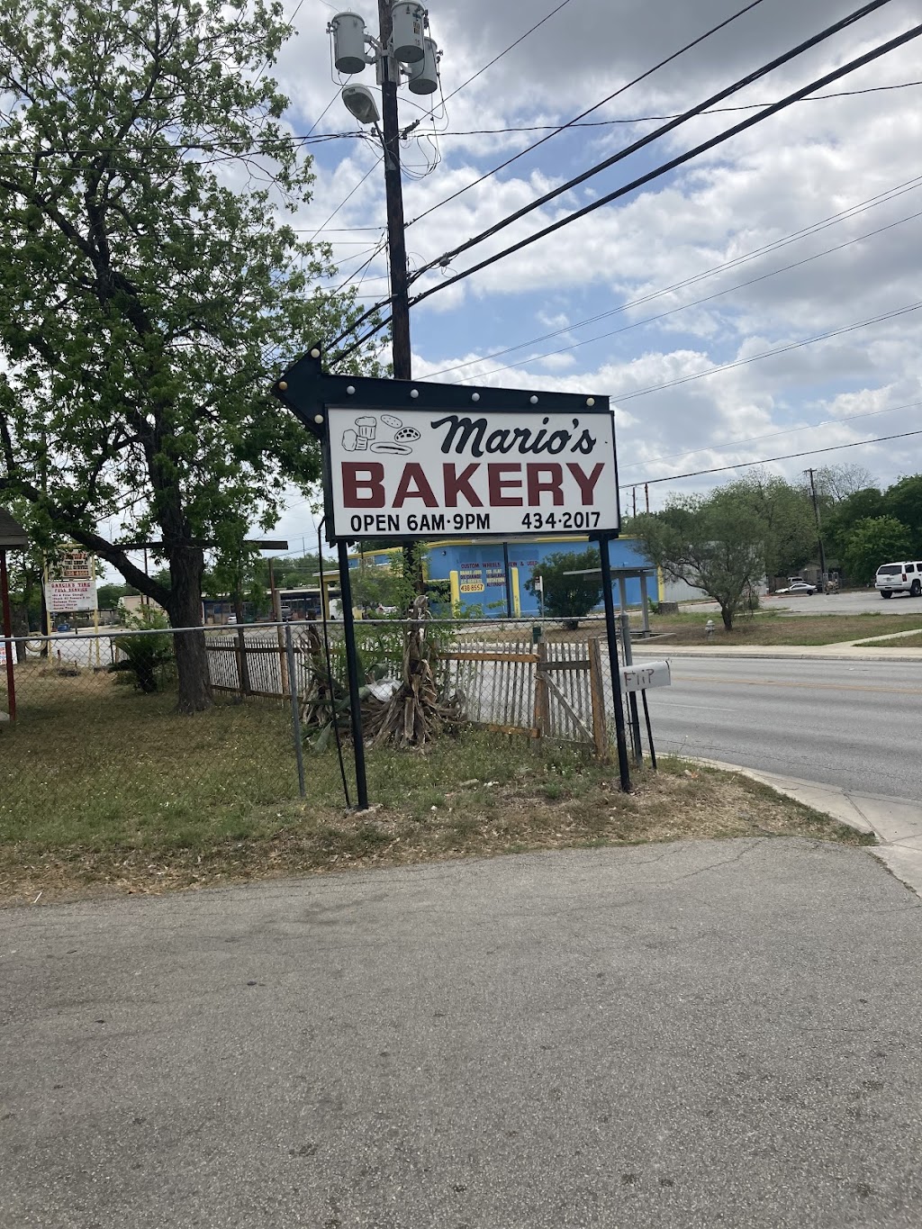 Marios Bakery | 2231 Castroville Rd, San Antonio, TX 78237 | Phone: (210) 434-2017