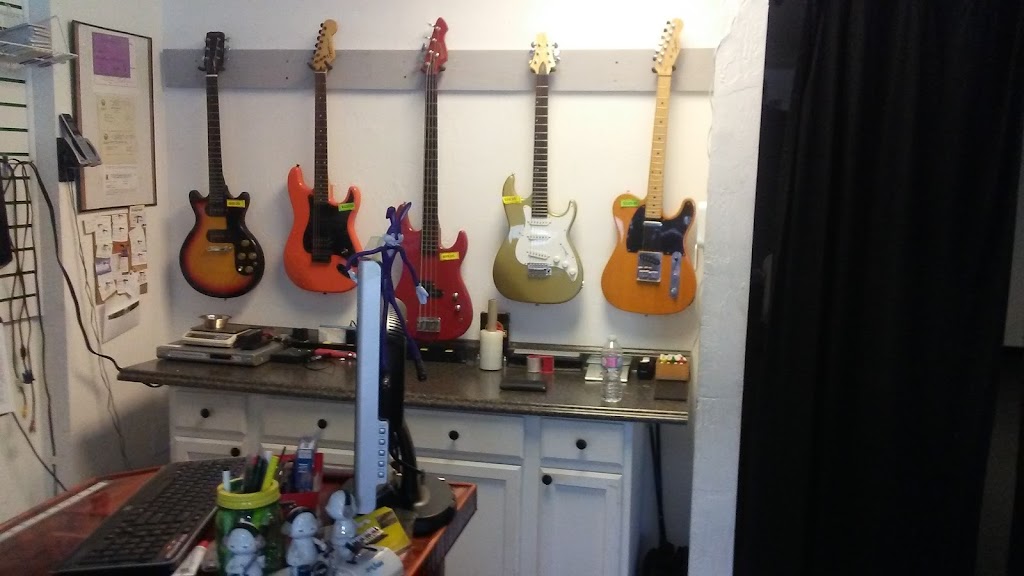 LIGHTNING PAWN OF LB | 1642 S Walnut St, Starke, FL 32091, USA | Phone: (904) 964-2505
