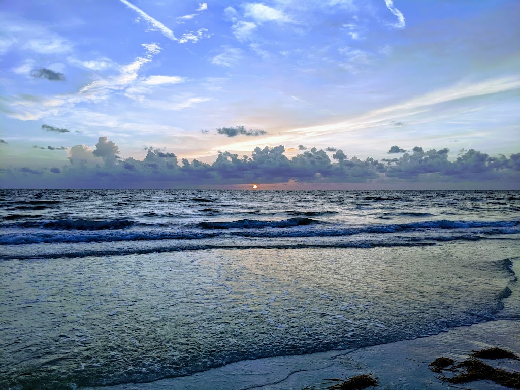 Reflections Vacation Rentals | 900 Gulf Blvd, Indian Rocks Beach, FL 33785, USA | Phone: (800) 206-4495