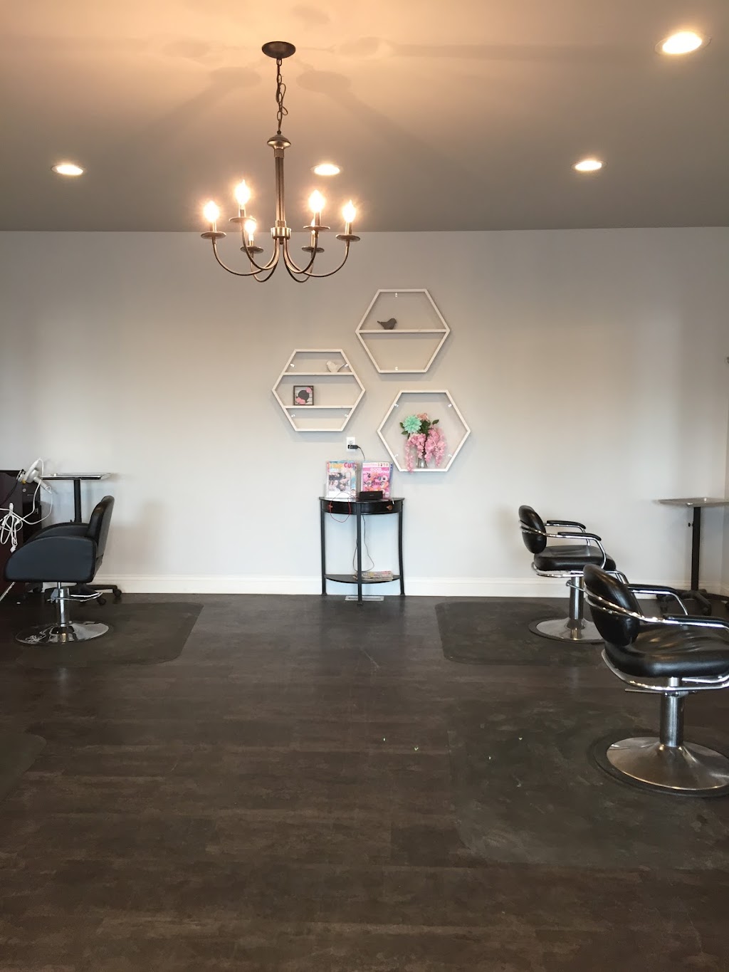 Infinity Salon | 1301 E Palmer-Wasilla Hwy Suite 100, Wasilla, AK 99654, USA | Phone: (907) 376-7616